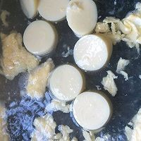 如何制作美味的豌豆尖鸡蛋汤