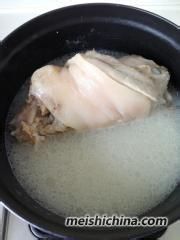 美味火腿炖肘子
