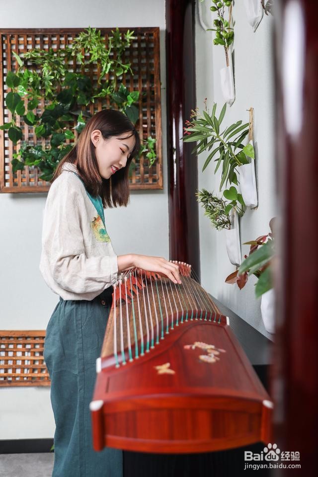 《文史谈古筝》内容解析
