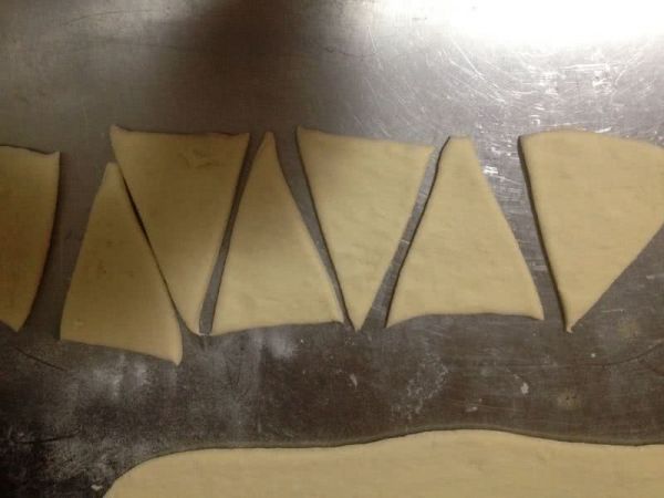 芝士肉馅花环包