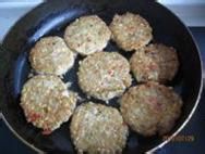 燕麦鲅鱼时蔬饼