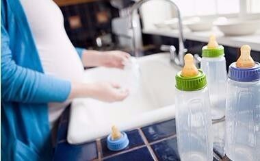 婴儿奶瓶怎样清洗和消毒