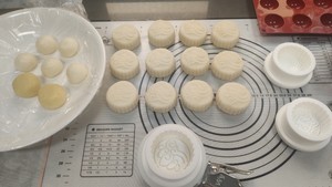 流心冰皮月饼的做法