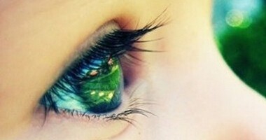 如何让眼睛明亮有神