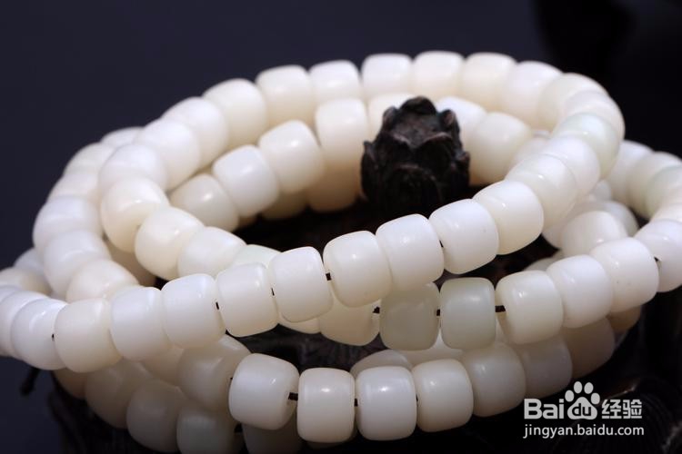 白玉菩提的雕刻方法