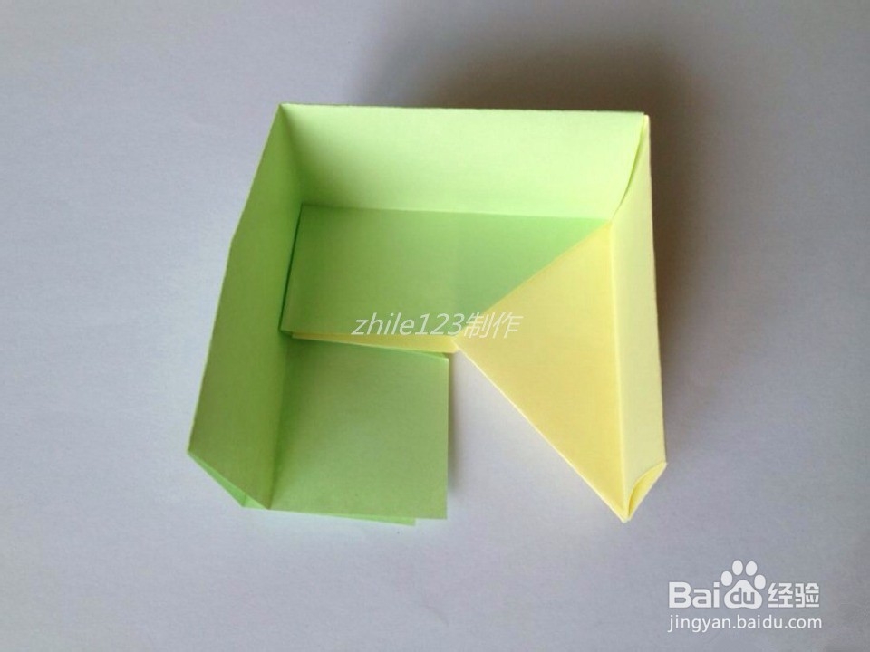 手工折纸制作：[16]礼品盒（四角沙漏盒）