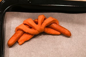 罗勒香肠芝士角的做法