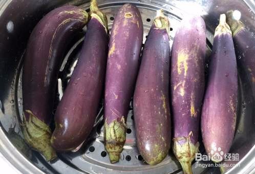 家常版简单粗暴的凉拌手撕茄子做法教程