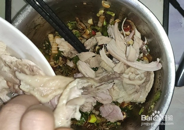 好吃到爆炸的鸡腿拌