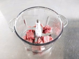 酸汤牛肉馅饺子怎么做