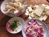 平菇炖豆腐的做法