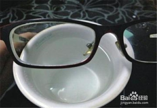 冬天,如何让眼镜不起雾