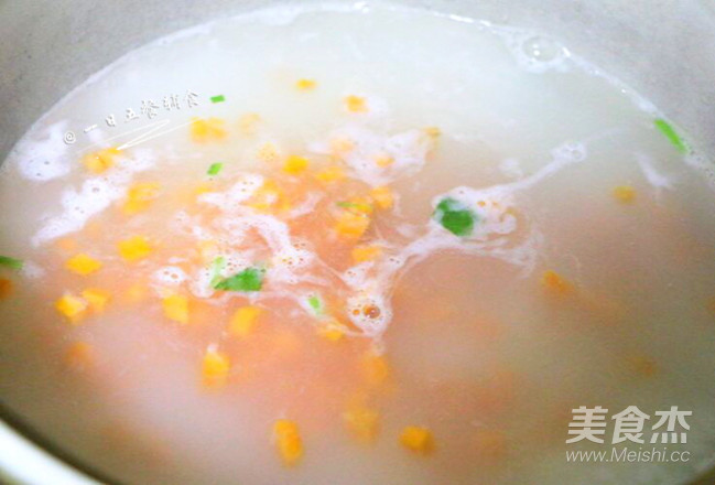 三文鱼蔬菜粥