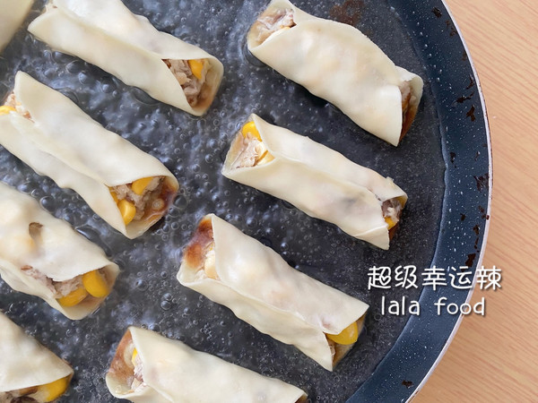 青花鱼玉米锅贴