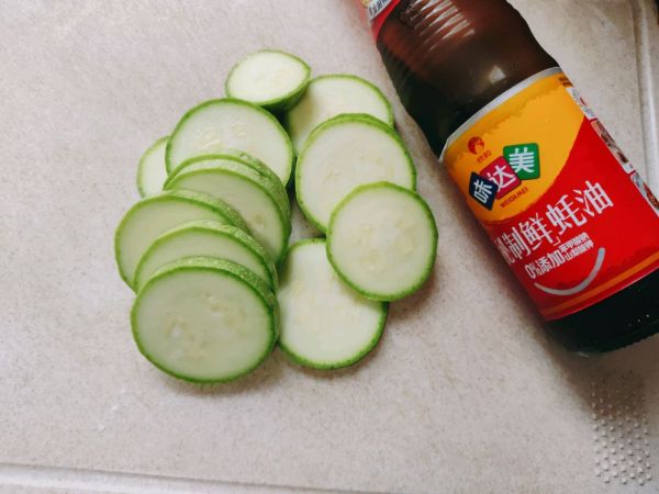 秘制鲜蚝西葫芦