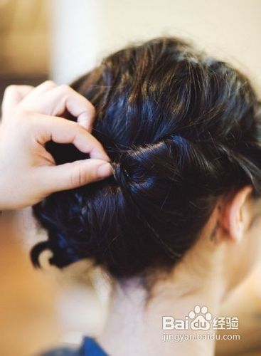 气质清爽刘海编发