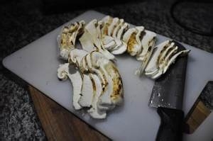 教你怎么做鲜松茸土鸡汤