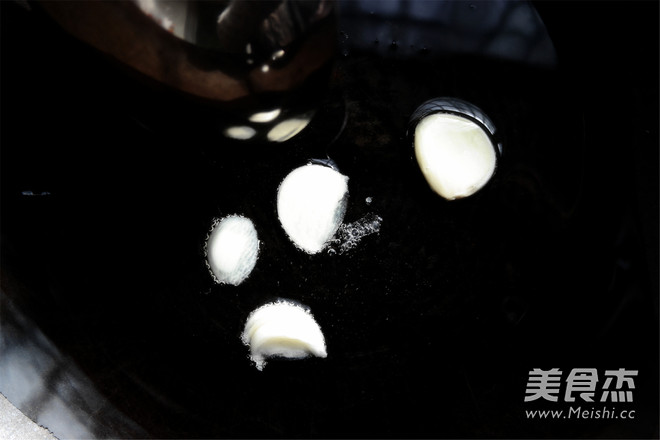 沙茶虾子煨豆腐