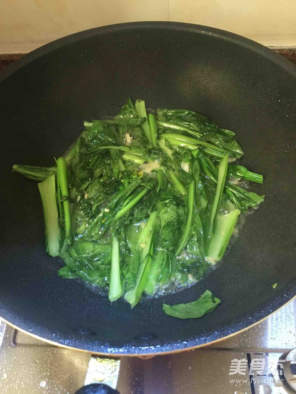 炒菜心的家常做法