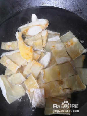 马友鱼干腩肉煲的做法