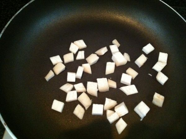 牛肉毛豆南瓜盅