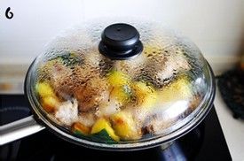 南瓜烧排骨的制作