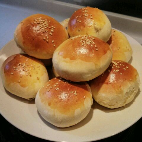 牛奶葡萄干小餐包