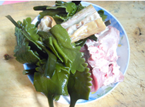 冬季多补汤水---海鲜排骨汤