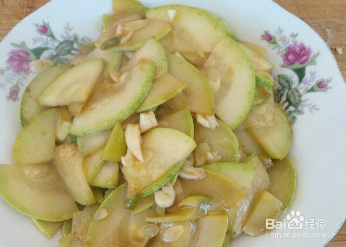 素烧西葫芦的做法