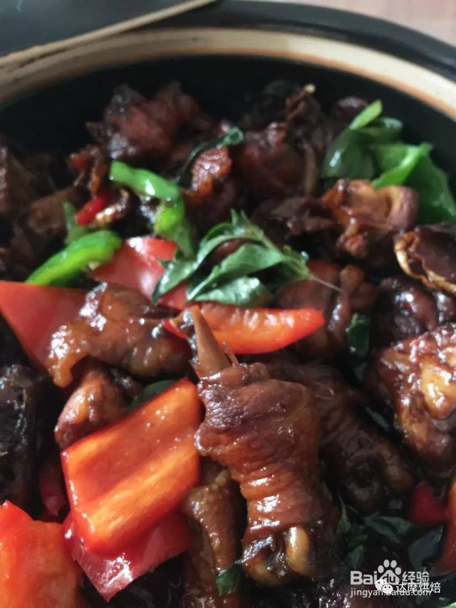 台湾名菜三杯鸡制作