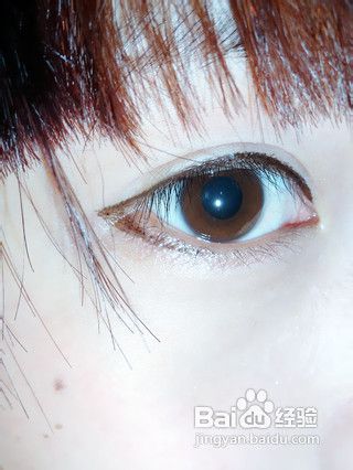 画个眼线瞬间放大你的眼睛