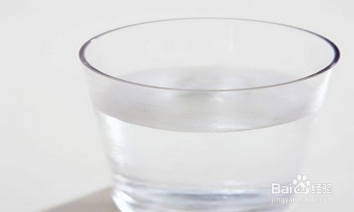 快速消除泡泡眼的方法