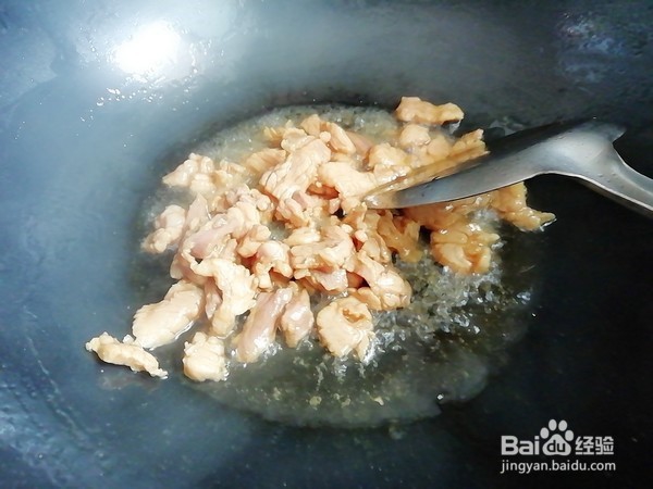 平菇炒肉的做法