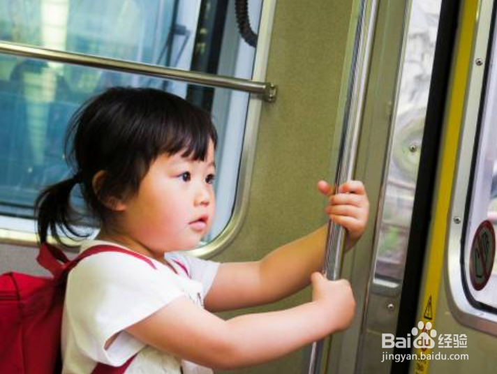 小孩没有身份证怎么进站检票