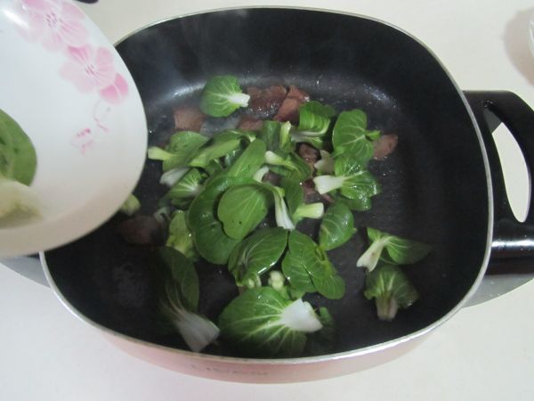 白菜牛肉炒米粉