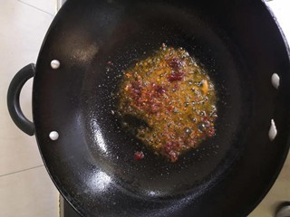 鱼香熊掌豆腐怎么做？