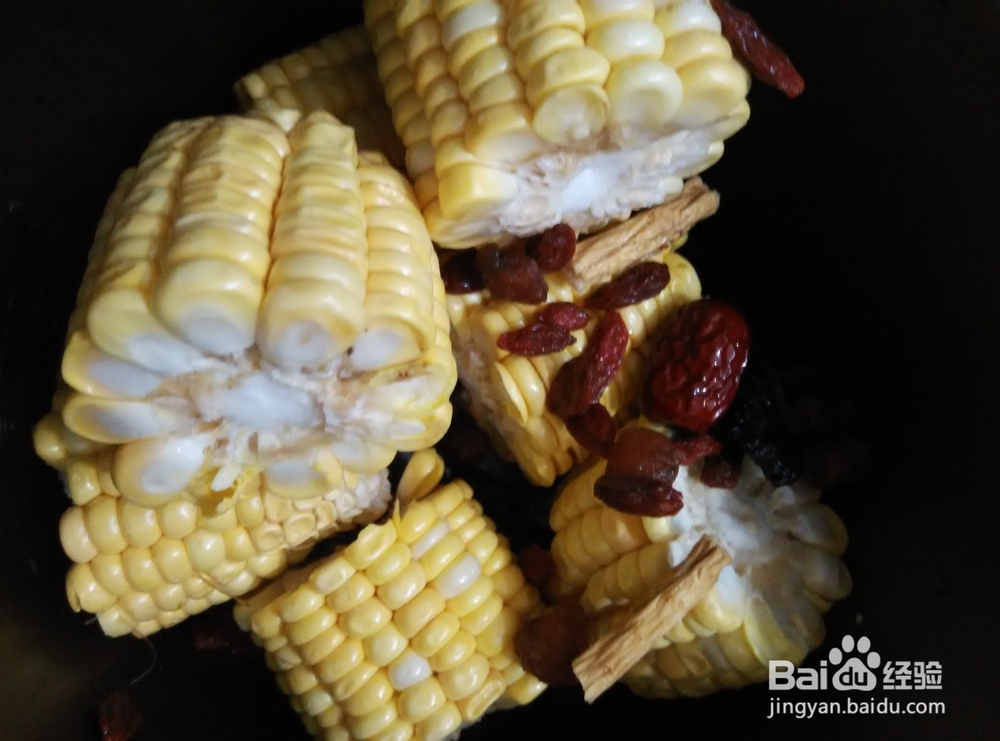 玉米养生素汤的家常做法