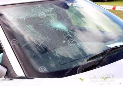 汽车保护挡风玻璃方法