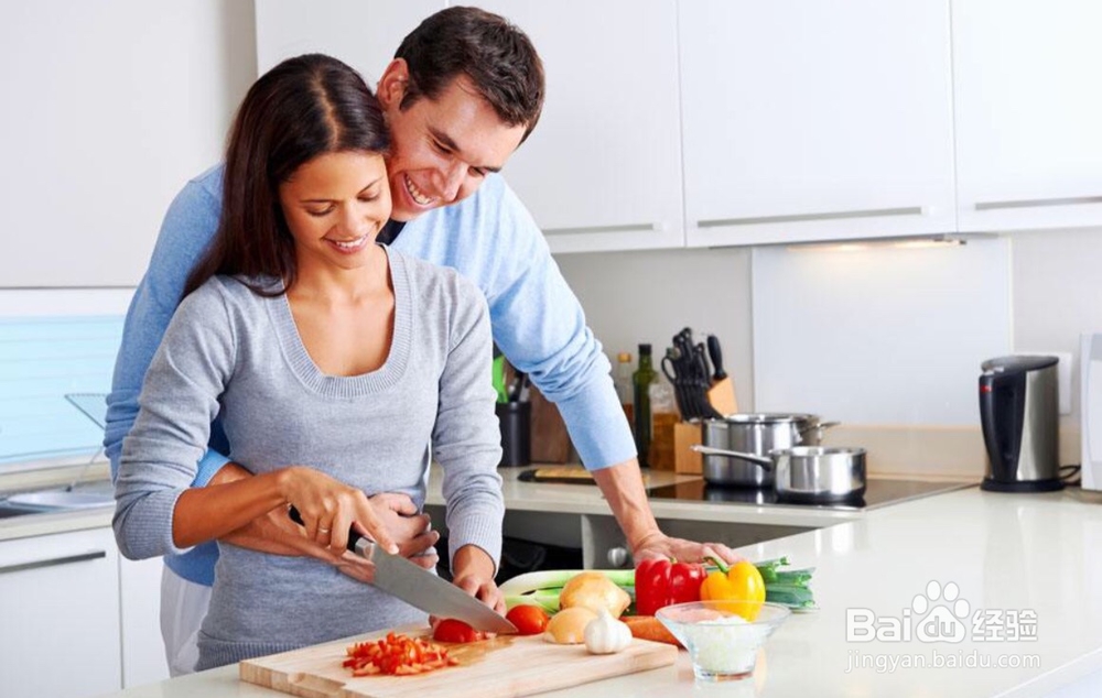 如何增进和女朋友之间的感情