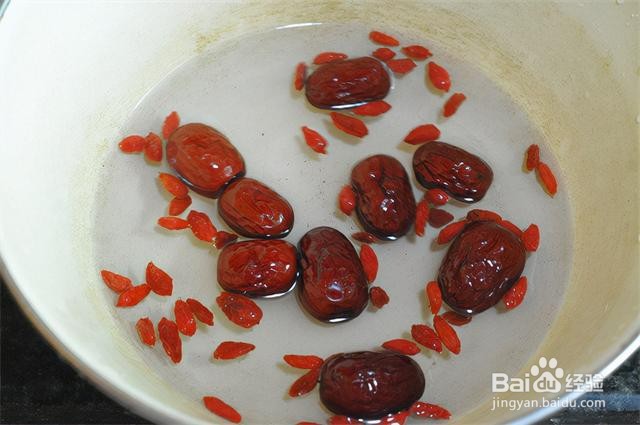 家庭自制猴头菇鸡汤