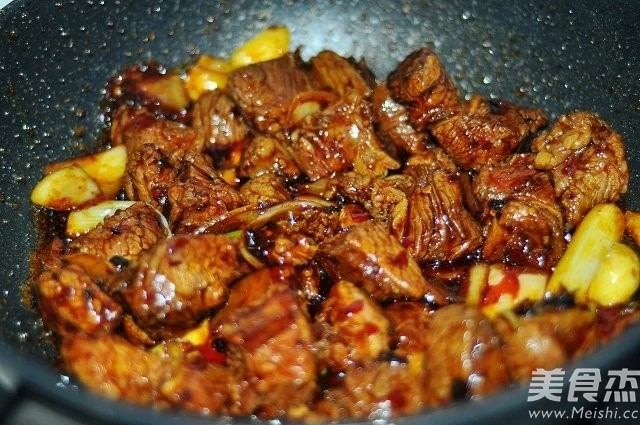 啤酒萝卜炖牛腩