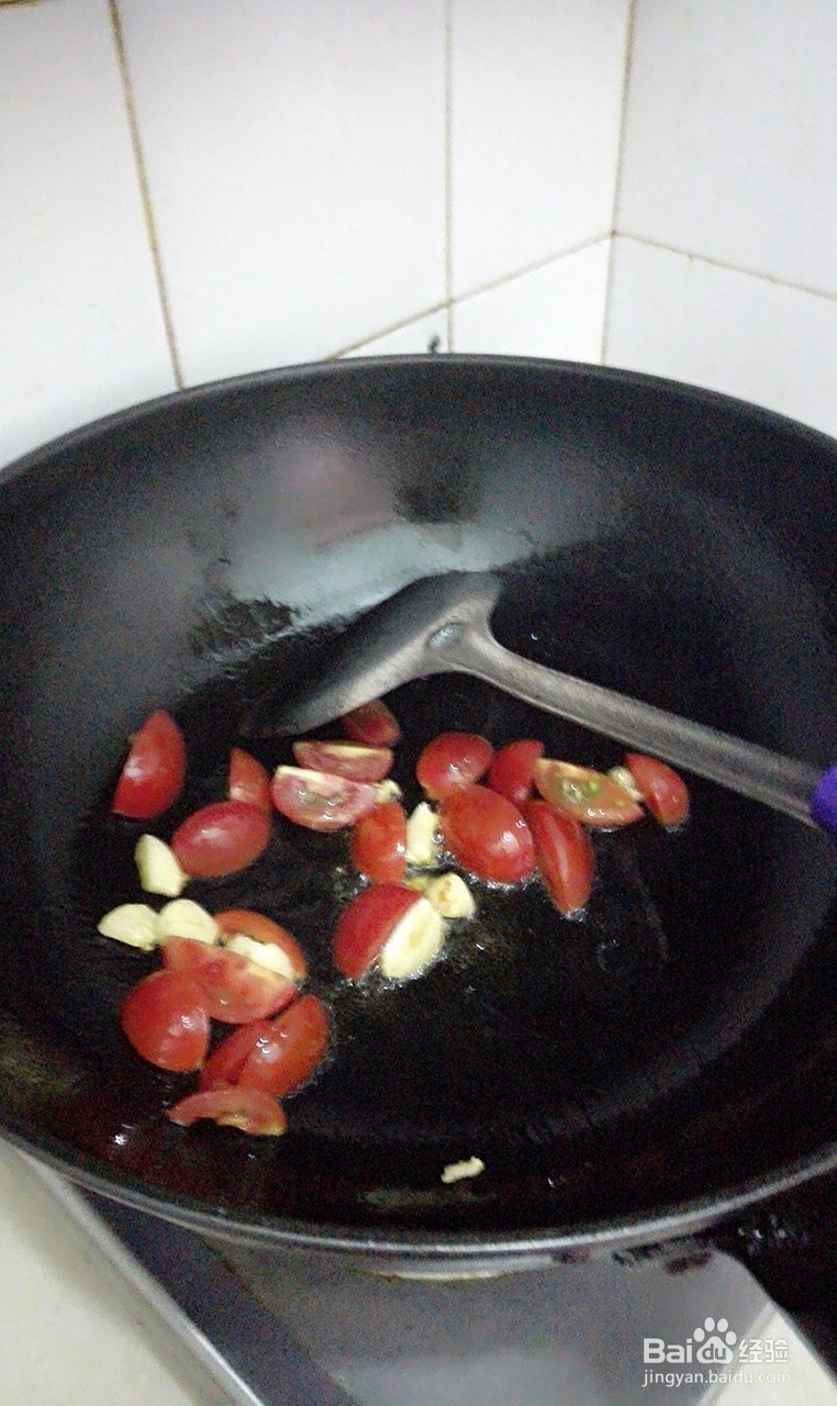 小西红柿面疙瘩汤的早餐做法