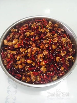 美味重庆辣子鸡的简易做法
