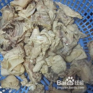 教你怎么做姬松茸老母鸡气锅汤