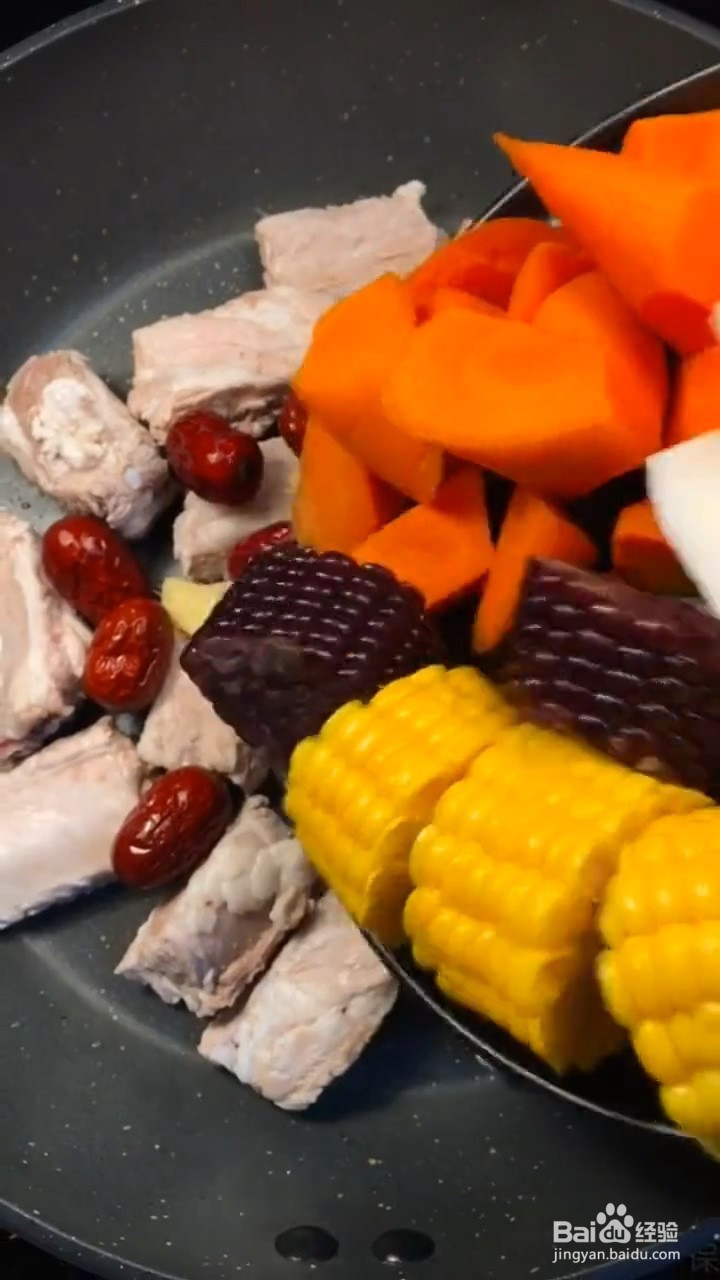 怎么做玉米排骨汤