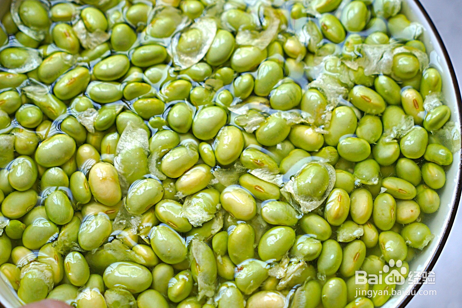 凉拌毛豆的做法