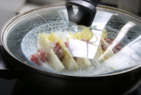 腊肠粉丝娃娃菜