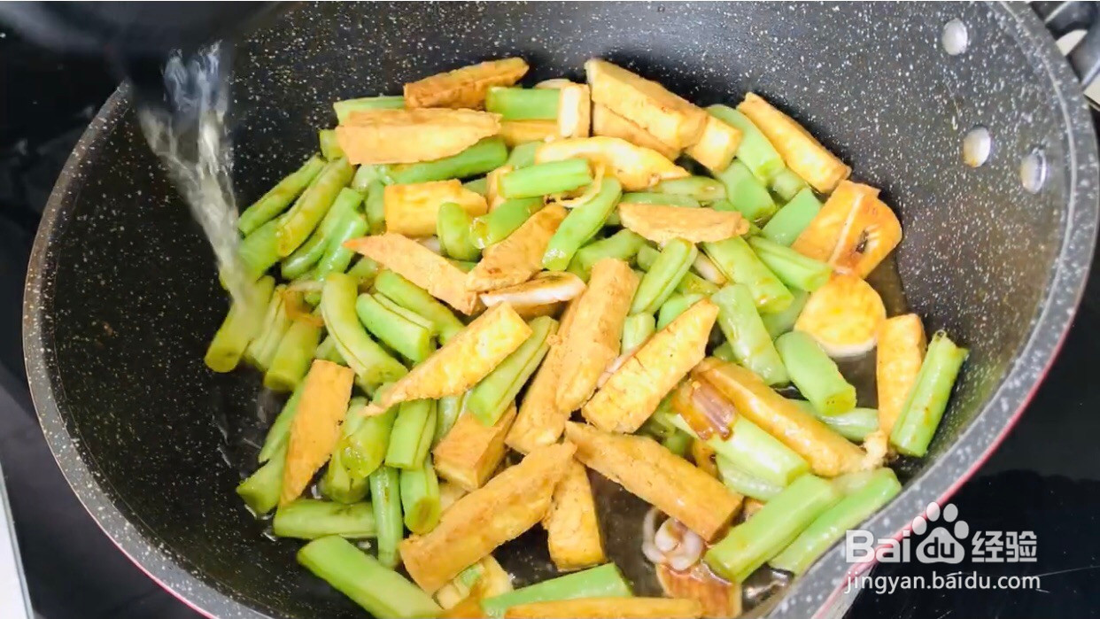 锅烧豆腐烧豆角的做法