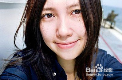 脸上毛孔大是什么原因