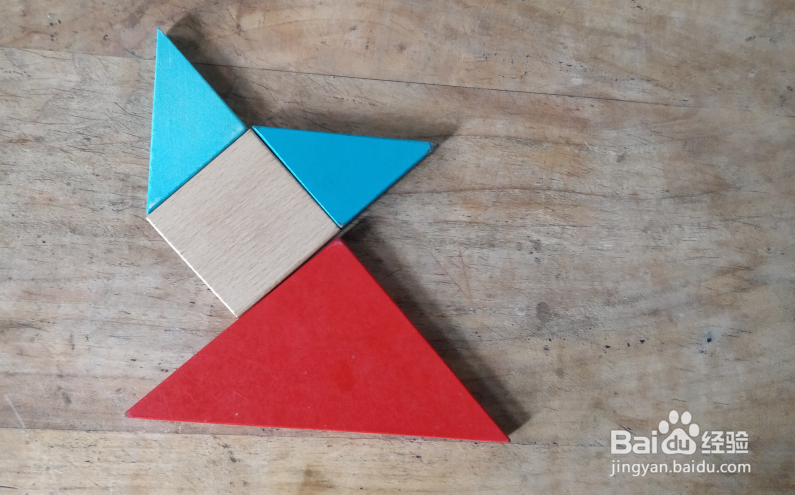 用七巧板怎样拼一只奔跑的小猫?